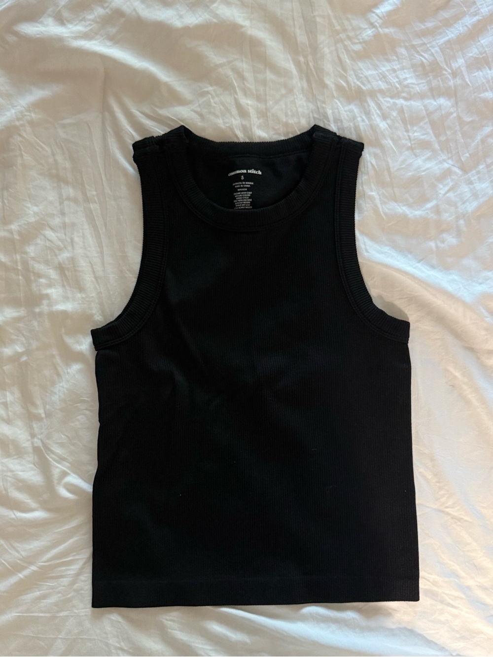 Amazon Black Ribbed Crop Tank — Sleeveless Crew